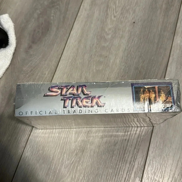 1991 Star Trek 25th Anniversary Official Trading Cards Box 36 Packs SEAL… - Picture 4 of 6